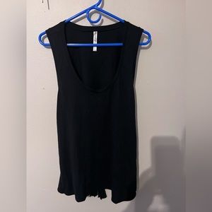 Fabletics Open Back Active Shirt XXL - Never Worn